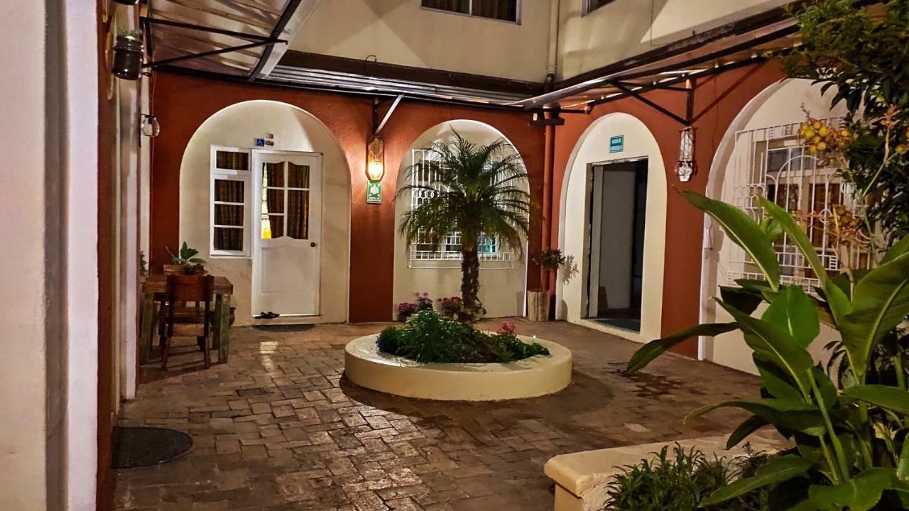 Hostal Yakumama Cuenca Bagian luar foto