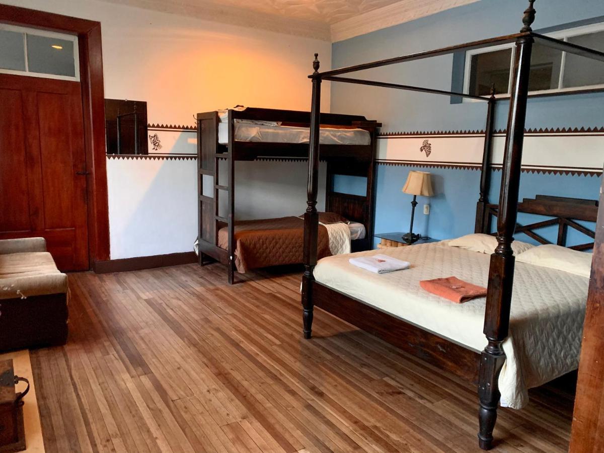 Hostal Yakumama Cuenca Bagian luar foto
